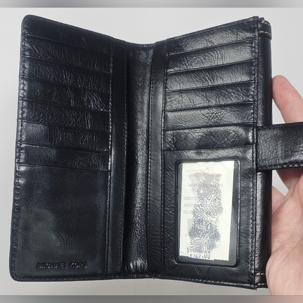 Michael Kors Rare Style Fulton Flap Black Continental Leather Bifold Wallet NWT - Picture 7 of 16
